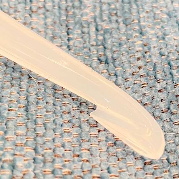 BNWOT Tupperware Citrus Peeler in Clear - Picture 3 of 4